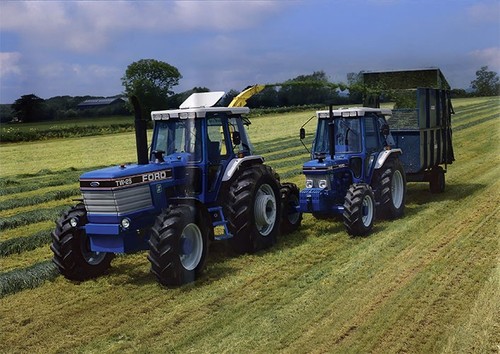 Vintage ford tractor tw25 - vintage,