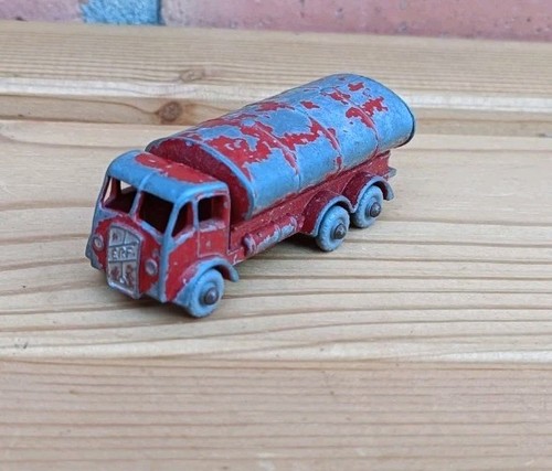 Matchbox series 11b erf - matchbox,