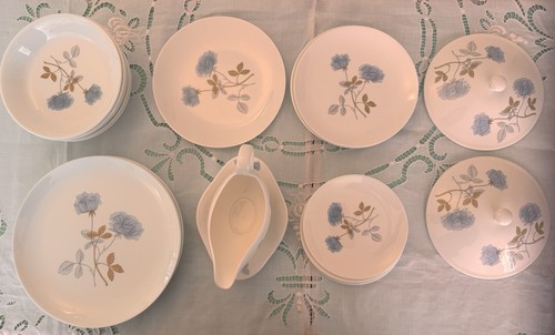 Part wedgwood dinner - wedgwood,