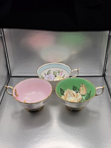 Set vintage paragon cups - of,