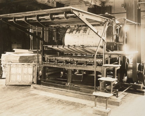 Int folding paper box - int'l,