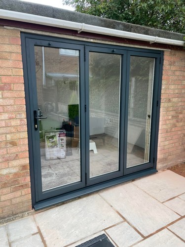 Aluminium compact bifold doors - bifold,