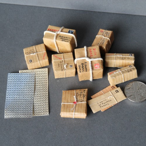 Dolls house scale post - scale,