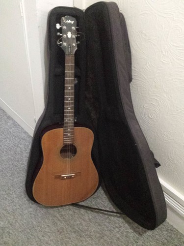 Epiphone left handed - left, top
