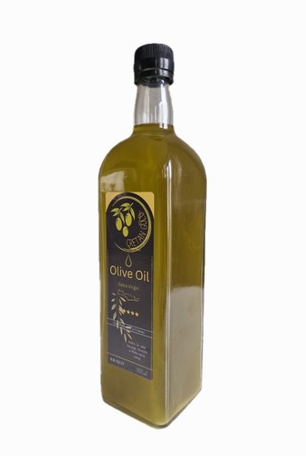Raw organic olive - raw, oil