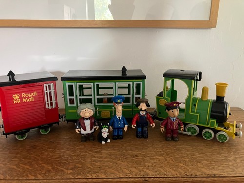Postman pat greendale rocket - greendale,