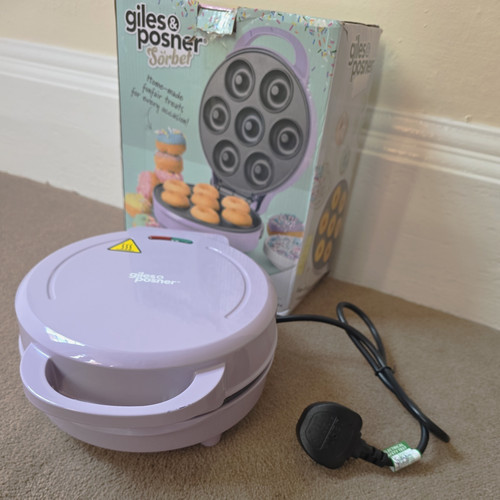 Mini doughnut maker easy - doughnut,