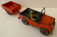 Dinky Toys 340 Land Rover in