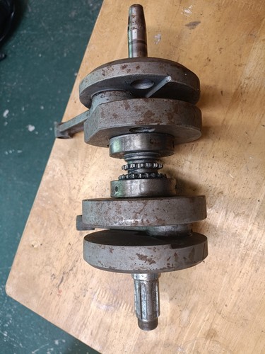 Honda c72 crankshaft - c72,