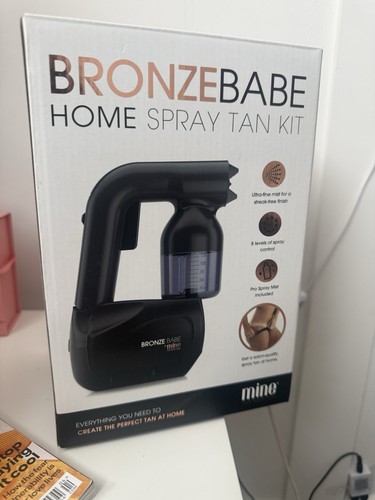Bronze babe home - bronze, spray