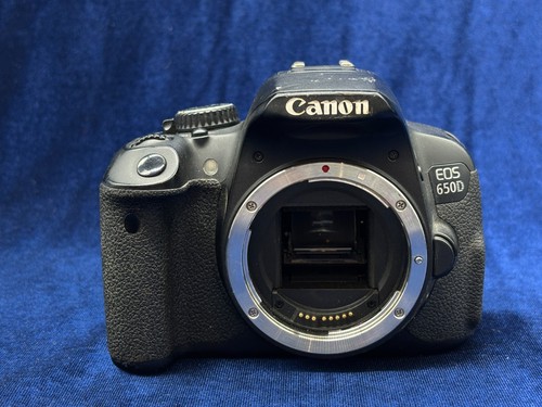 Canon eos 650d camera body - canon,