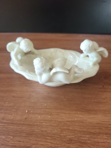 Vtg garden cottage - ivory, soap