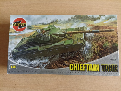 Airfix 02305 1 - |, |