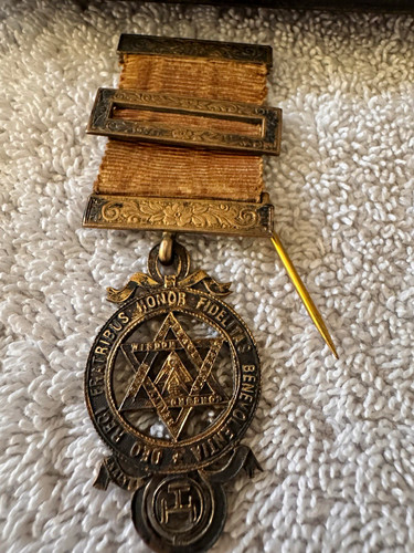 Royal arch masonic - royal, medal