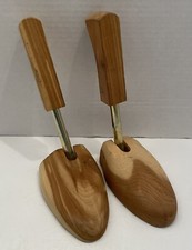 VNT  Men's Rochester Shoe Tree