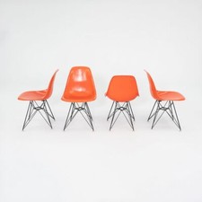 1962 Set of Four Herman Miller Eames DSR Fiberglass Dining Side Shell Chairs