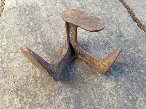 Vintage titan old cast - vintage,