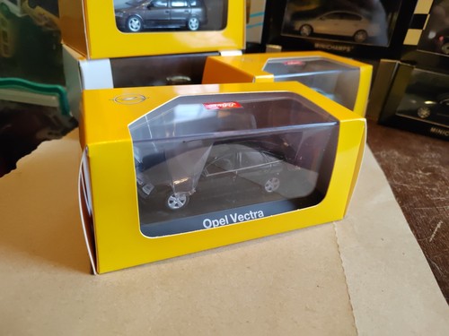 Boxed model schuco - 1/43,