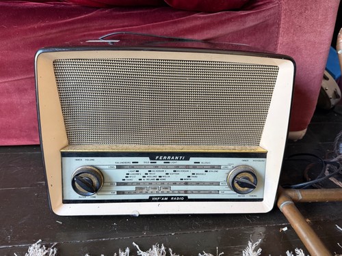 Vintage ferranti vhf - ferranti, vhf/am