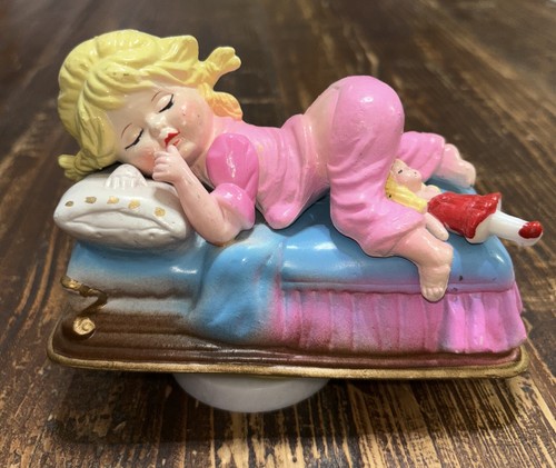 Musical girl figurine - musical,