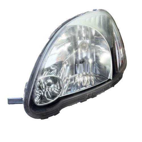Toyota yaris mk1 - toyota, headlight
