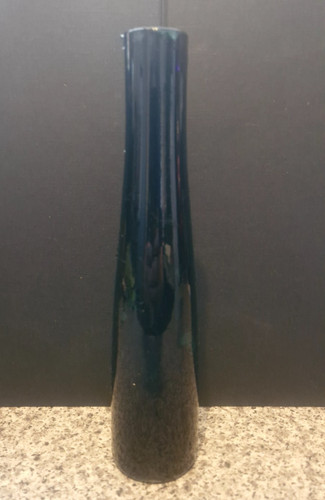 Green glass stem vase - 'green,