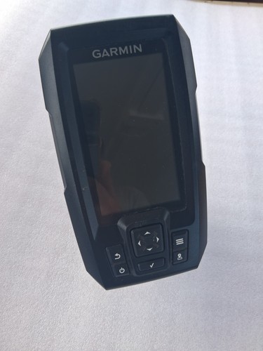 Garmin striker plus - striker, 4