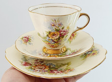 Windsor Floral Gold Gilt Trio Set (Tea Cup Saucer Plate) English Fine Bone China