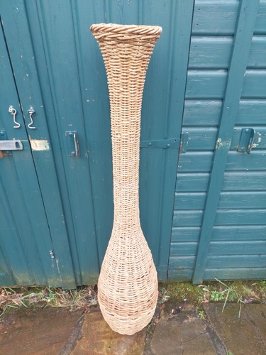 Extra large wicker floor - large,
