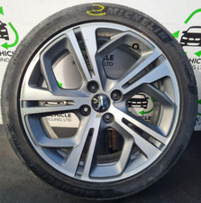 1 X GENUINE PEUGEOT 208 GTI 17" ALLOY WHEEL WITH TYRE 9801532477 (SEE PICTURES)