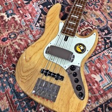 Sire Marcus Miller V8 5-stroke