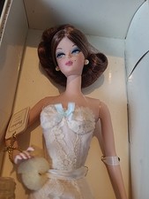 Mattel Barbie Continental Holiday 2001 Fashion Model Collection MIB Silkstone