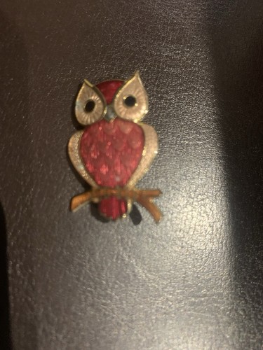 Owl brooch 5cm tall approx - owl,