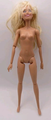 Barbie doll nude head - barbie, nude-
