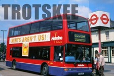 35mm Slide Metroline Dennis Trident Plaxton TP51 V751HBY 2000 Original