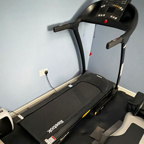 Reebok zr8 electric treadmill - reebok,
