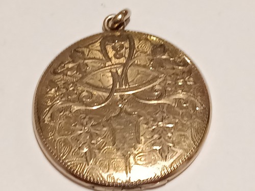 Antique etched yellow gold - antique,
