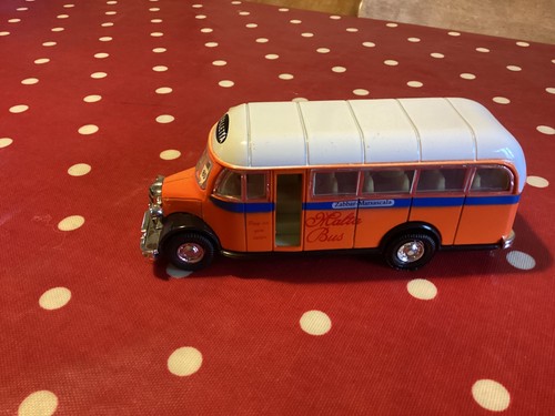 The malta bus - malta, –