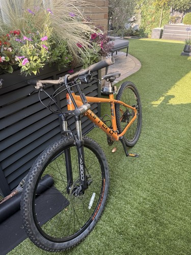 Used carera mountain - carera, one