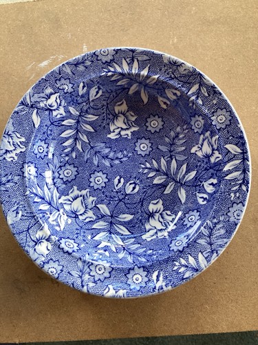 Royal tudor ware bowls - x,