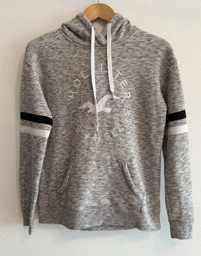 Hollister size small - size,