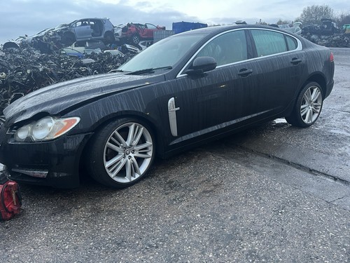 Jaguar d auto - auto, 2010