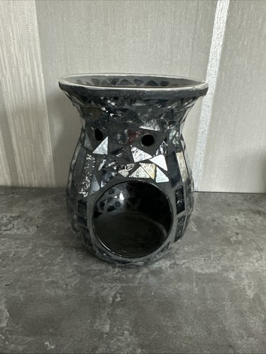 Black crackle glass wax melt - black,