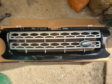 Land Rover Discovery 4 Grille