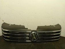 VOLKSWAGEN PASSAT GRILLE B7