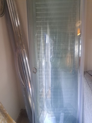Shower cubicle with - cubicle,