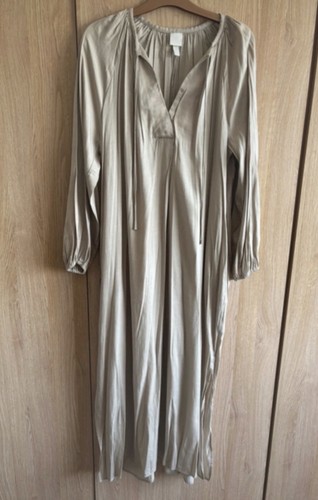 Long beige kaftan - h&m,