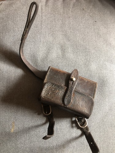 Vintage small leather sandwich - leather,