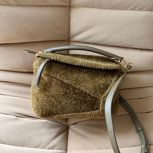 Loewe small puzzle - small,