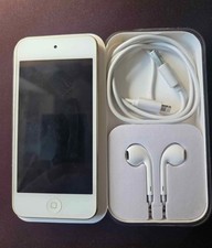Apple iPod Touch (7th Gen) – 32GB – Gold – Model A2178 – Boxed with Accessories